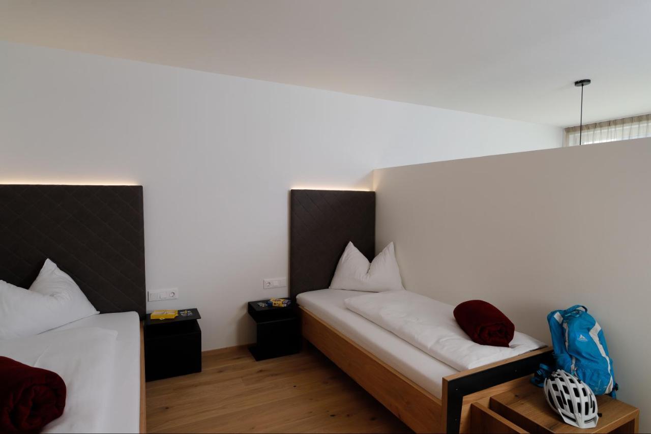 Apartmenthaus Nr 1 リエンツ エクステリア 写真